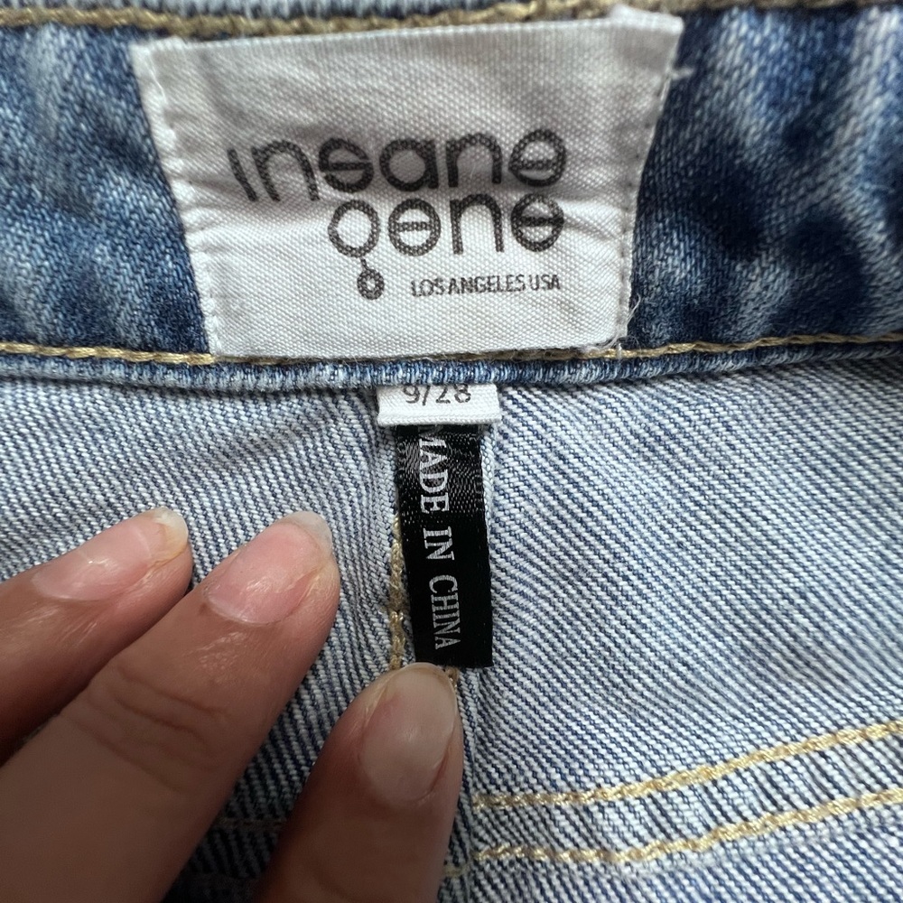 Trendy Ripped Blue Women's Straight Leg Jeans - Picture 4 of 8
